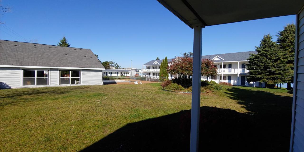 Sunrise Beach Motel Mackinaw City Luaran gambar